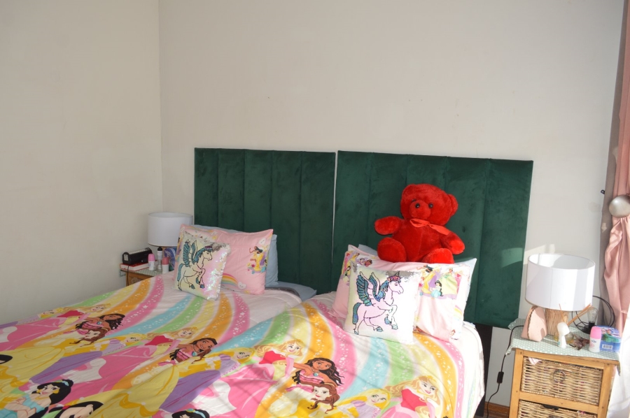 To Let 4 Bedroom Property for Rent in Doringkruin North West